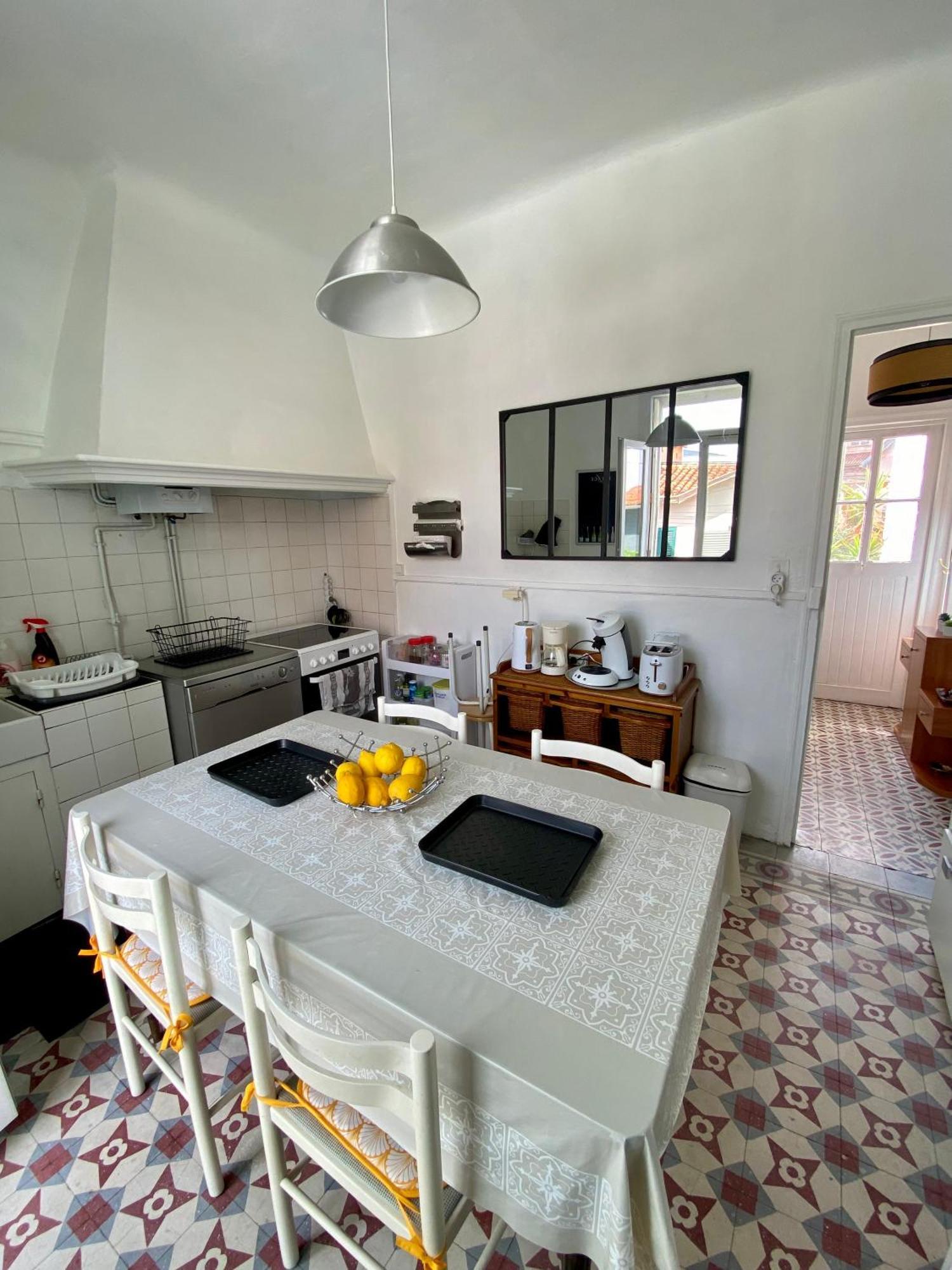 Grand Appartement En Centre Ville Avec Terrasse Perpignan Exteriér fotografie